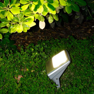 Садово-парковый светильник серии PROJEСTOR W6170